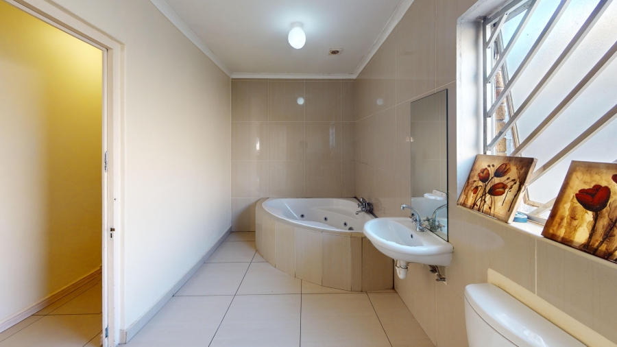 3 Bedroom Property for Sale in Strandfontein Western Cape